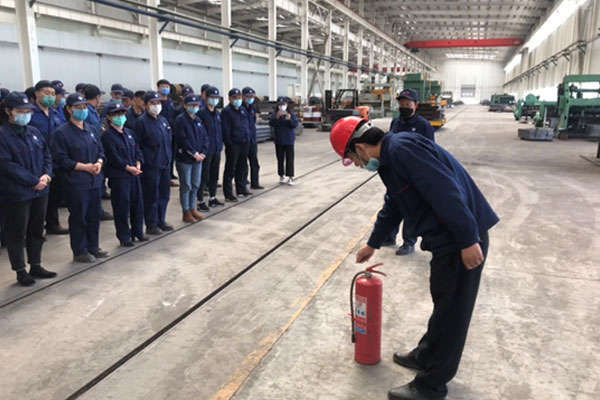 公司組織開(kāi)展安全教育培訓(xùn)暨消防演練活動(dòng)